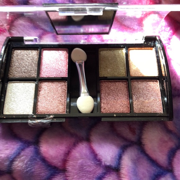 Amuse eyeshadow pallet - Picture 4 of 4